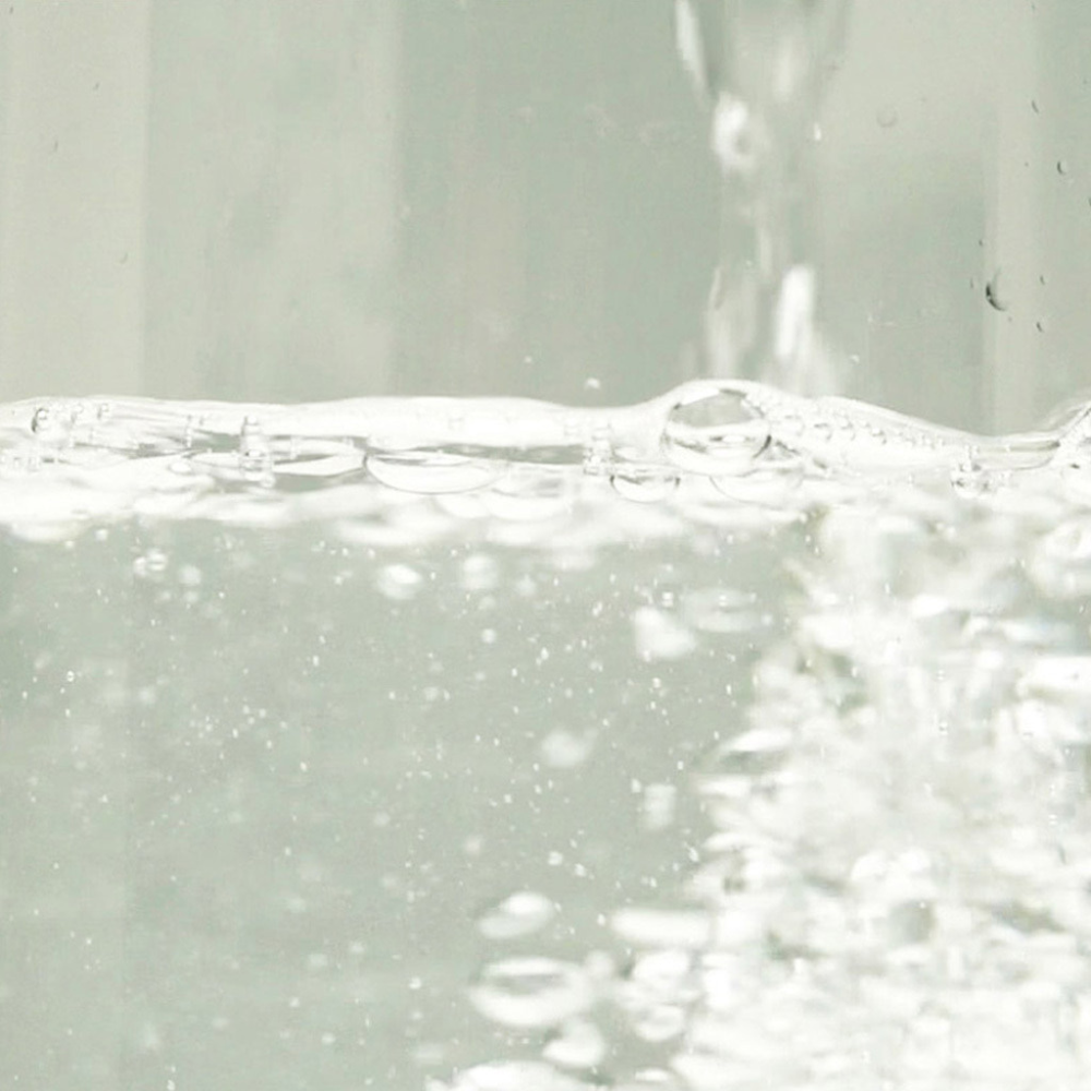 ALOE SOOTHING TONER